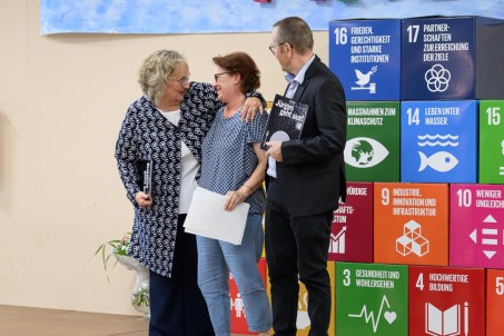 Susanne Lambsdorff, Jürgen Hammerschlag-Mäsgen und Irina Klaus-Schicke (Mitarbeiterrat LVR-Christophorusschule)